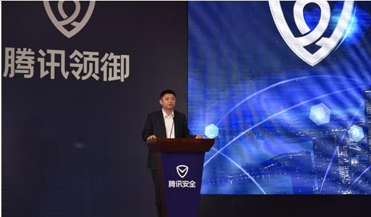 夫妇互换当面做的爱