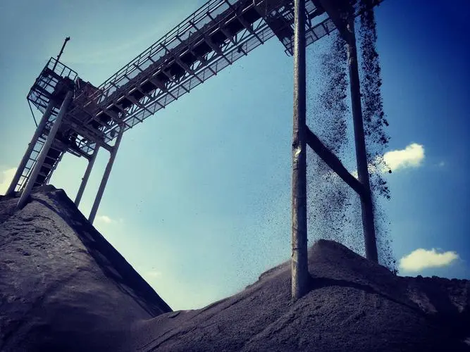 夫妇互换当面做的爱