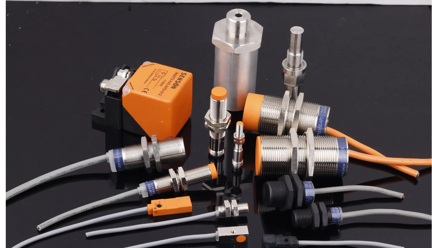 工业传感器与物联网卡：确保高效数据传输的关键